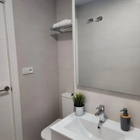 Piso De Diseno Daire Elche