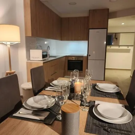 Piso De Diseno Elche